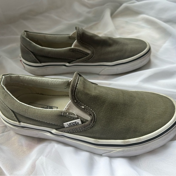 Grey slip on Vans - Picture 1 of 14